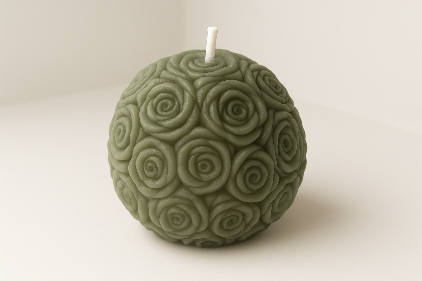 Handgemachte Rosen-Kerzen „Earth Tones Collection" – Kunstvolle Sojawachs-Kerzen mit 3D-Rosenrelief