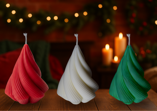 Handgemachte Sojawachs-Kerze „Tannenbaum modern" – 110 g