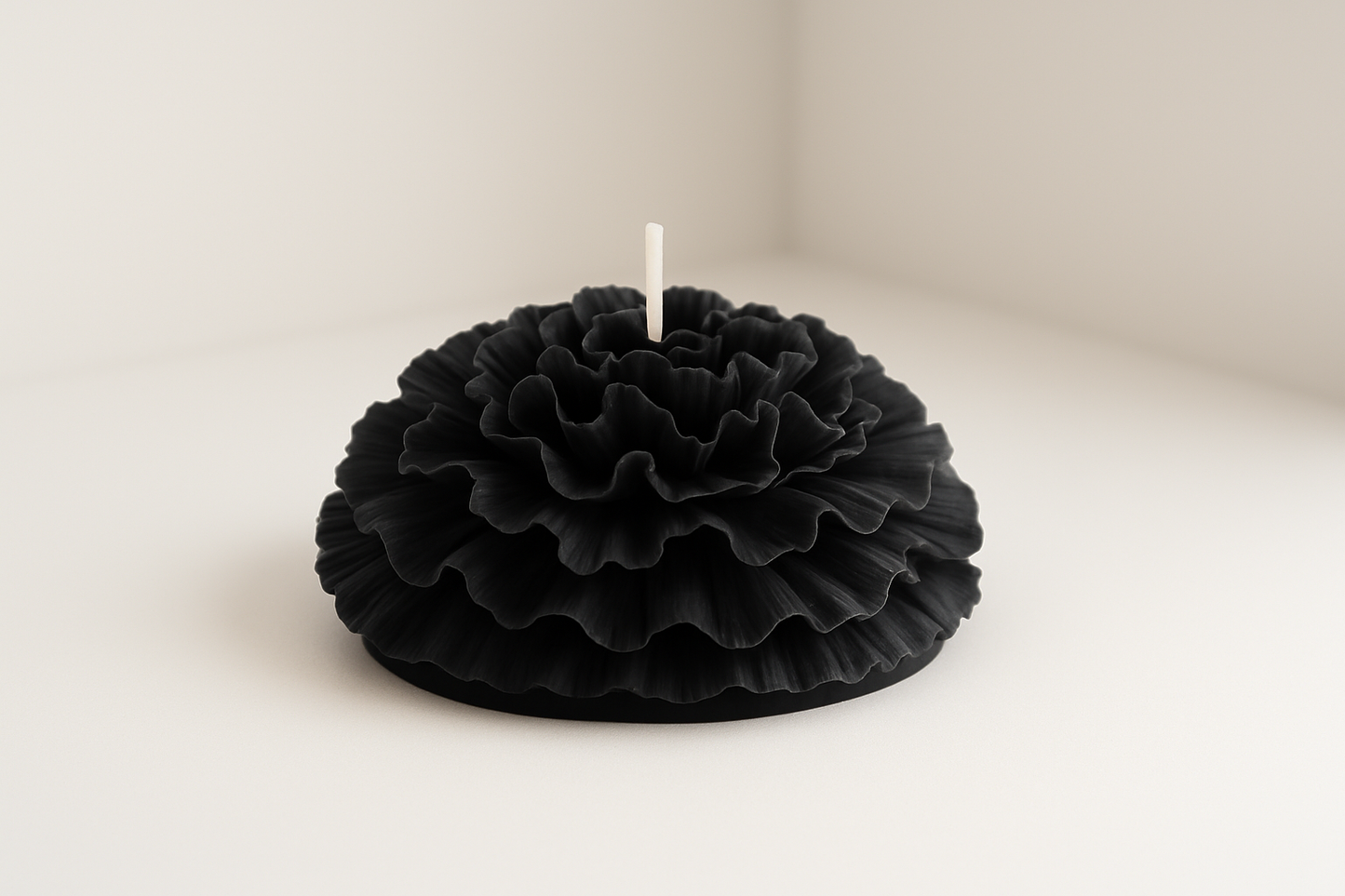 Schwarze Nelken-Kerze